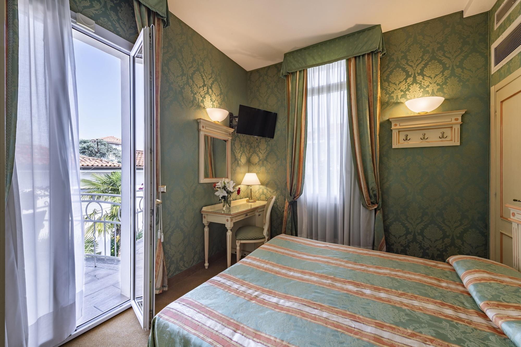 Hotel Villa Delle Palme Lido di Venezia Exterior photo