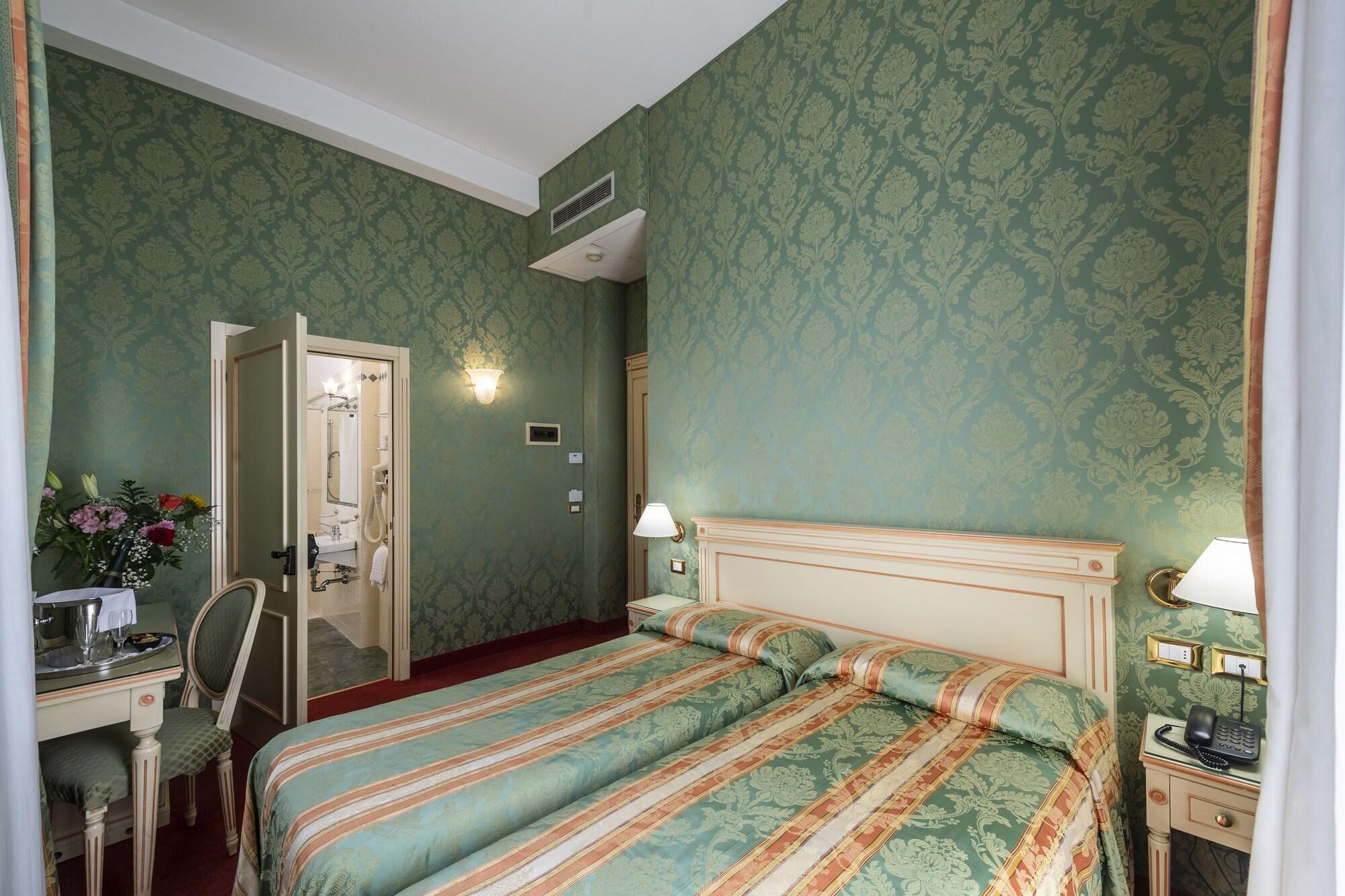 Hotel Villa Delle Palme Lido di Venezia Exterior photo