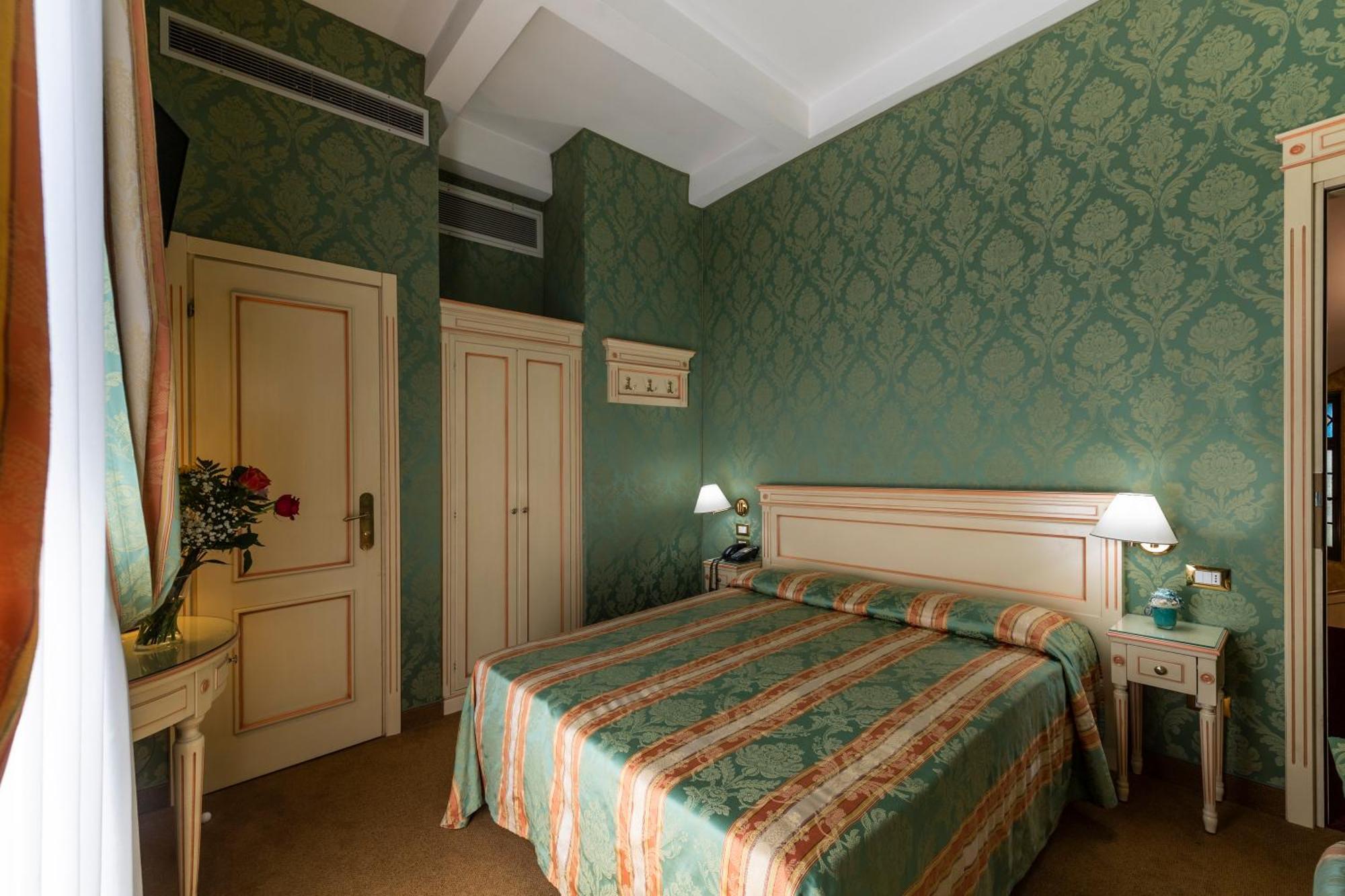 Hotel Villa Delle Palme Lido di Venezia Exterior photo